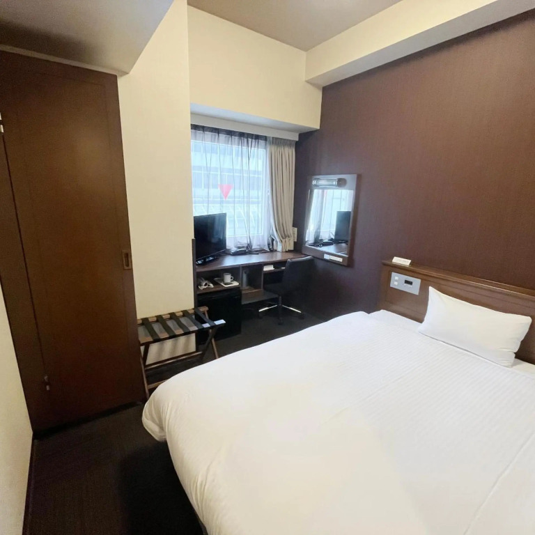 Hotel Route-Inn Fukui Ekimae