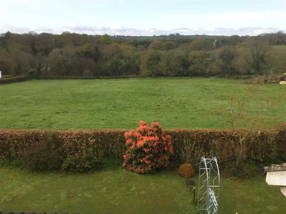 Peaceful Holiday Home in Saundersfoot With Garden
