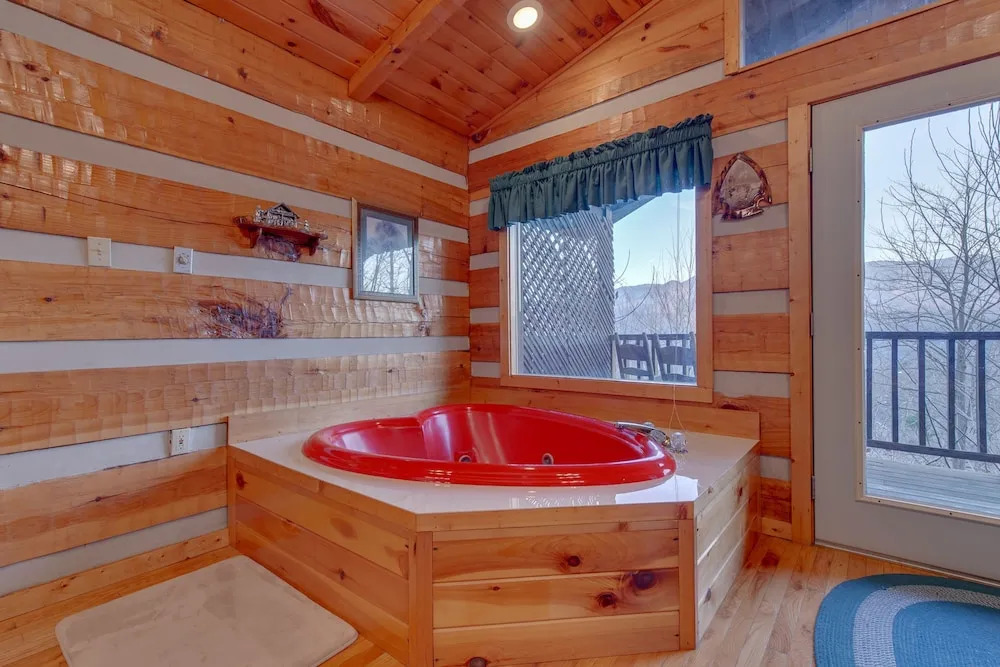 Mountain Splendor by Jackson Mountain Homes