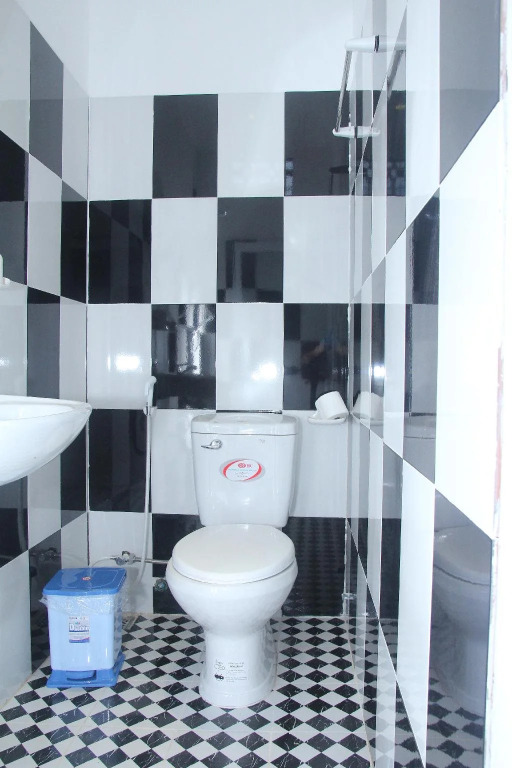 Amazon 1 Hostel