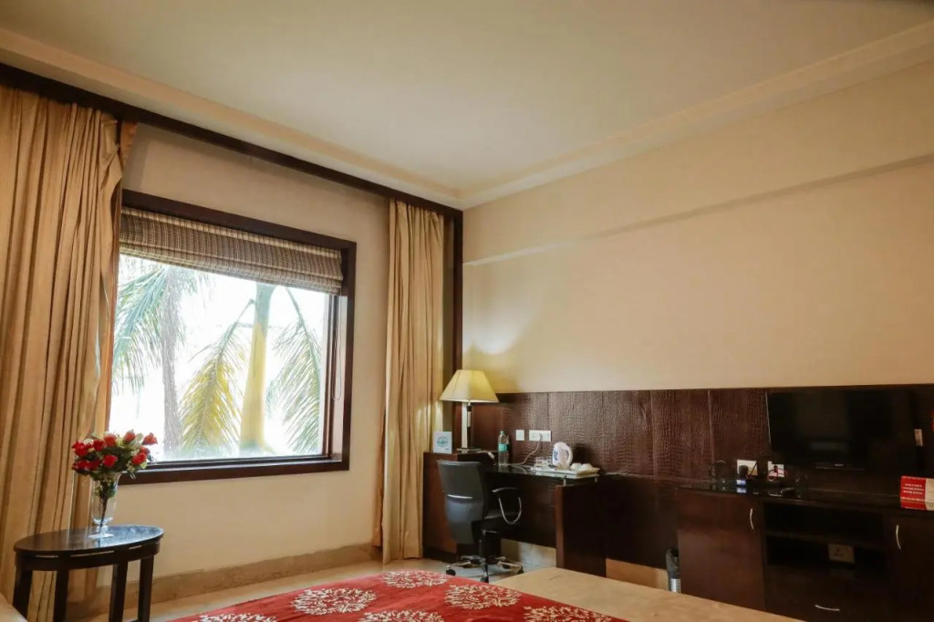 Hotel Airport Residency