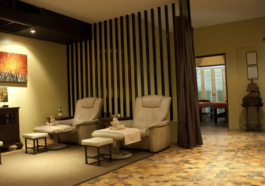 voco Bangkok Surawong by IHG