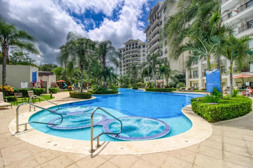Jaco Bay 3702