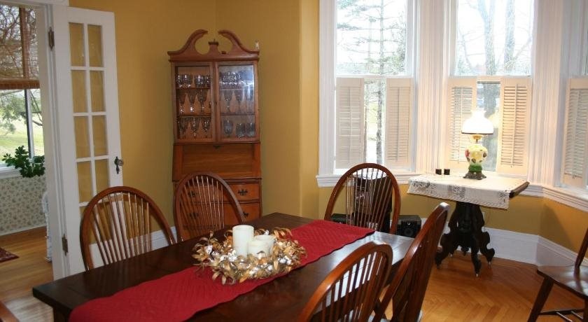 Sackville Bed & Breakfast