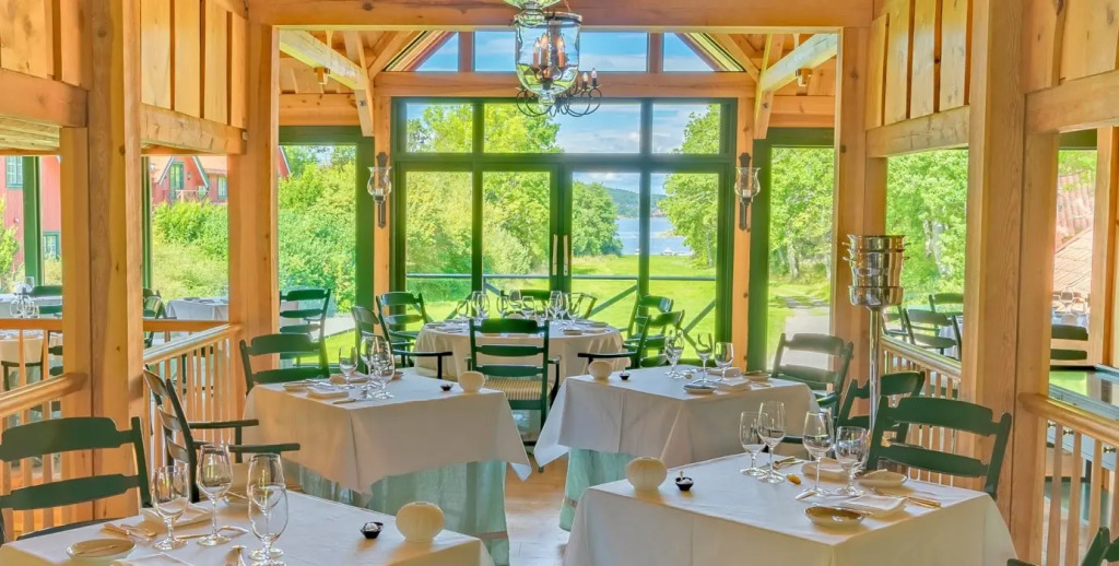 Engø Gård Hotel & Restaurant