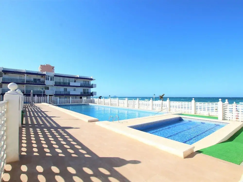 Belvilla by OYO Apartamento La Manga del Mar Menor