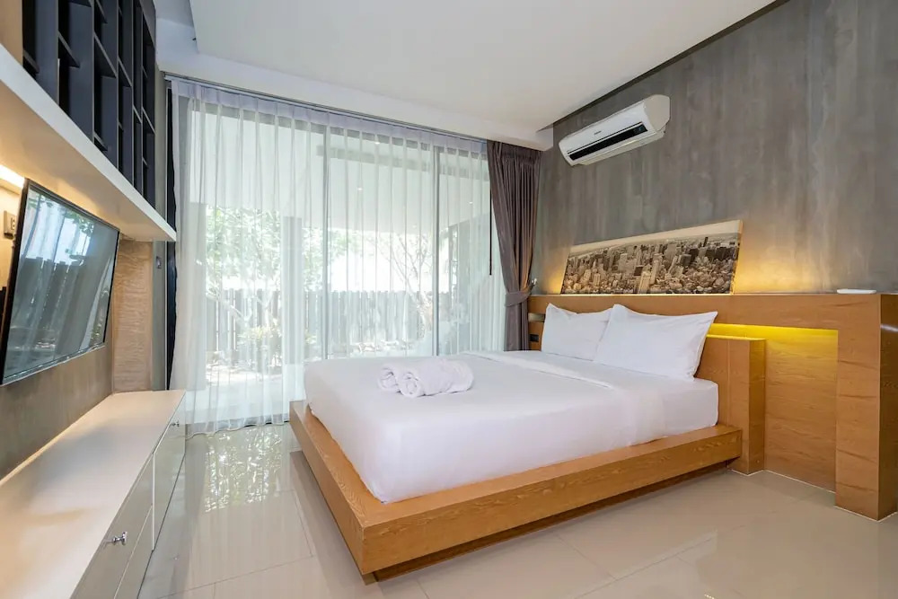 Designer Sea View Villa Natural Touch A1