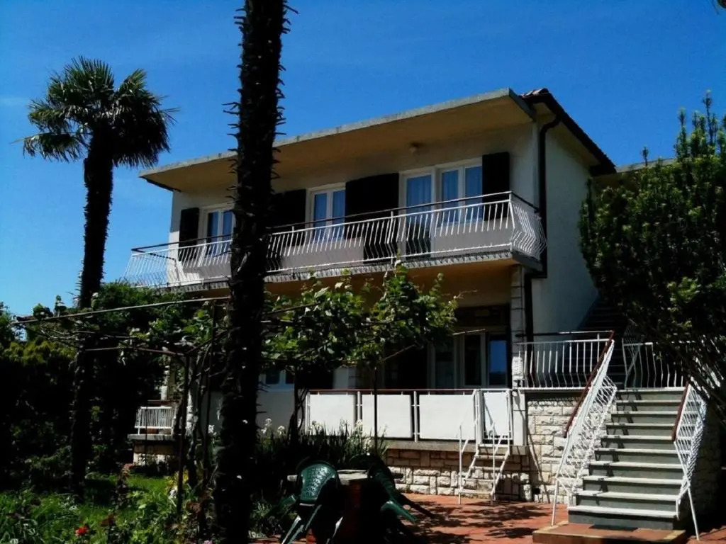 Apartment Eli - 50m from the sea