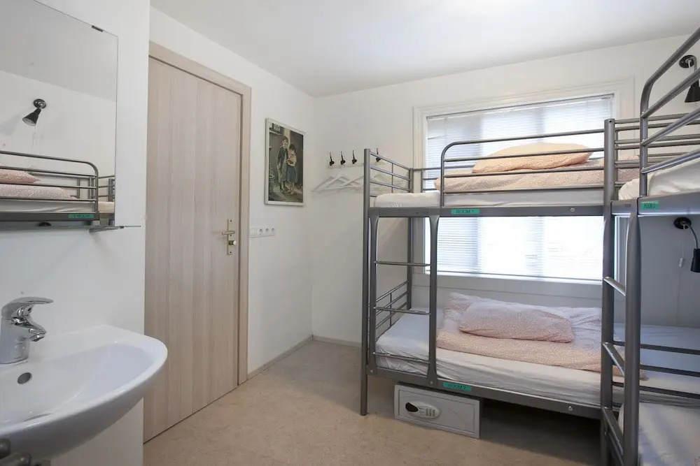 101 Hostel