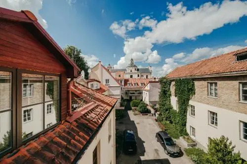 Vilnius City Apartments - Didzioji street Attic Loft