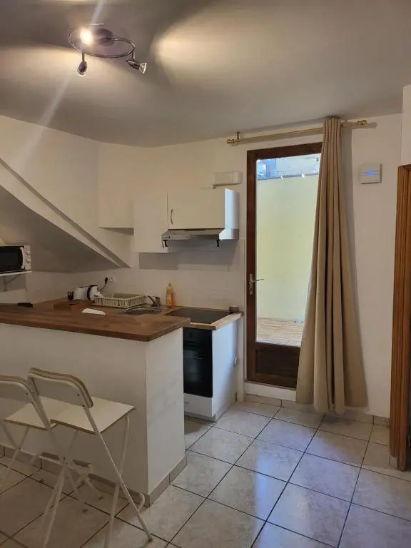 Paris Malakoff Garden Apartments