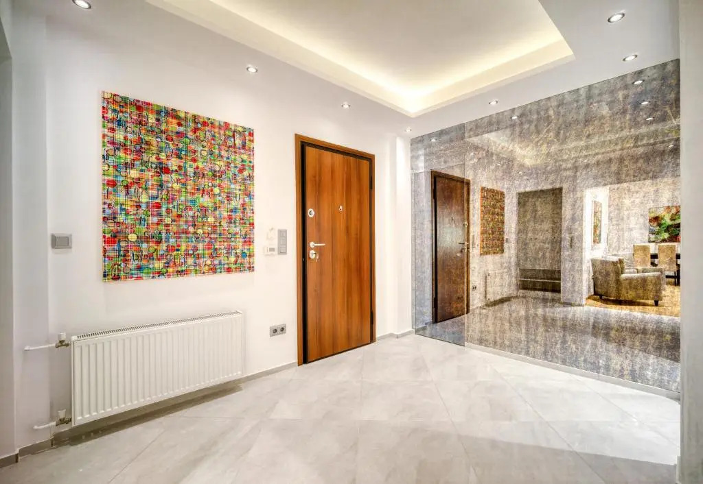Stunning Central 170m2 3 Bedroom 3 Bathroom, Sleeps 10 Guests