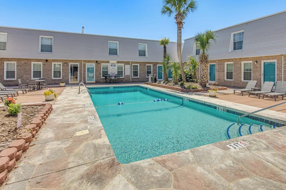 Walk to Ocean! Family Haven in North Myrtle Beach
