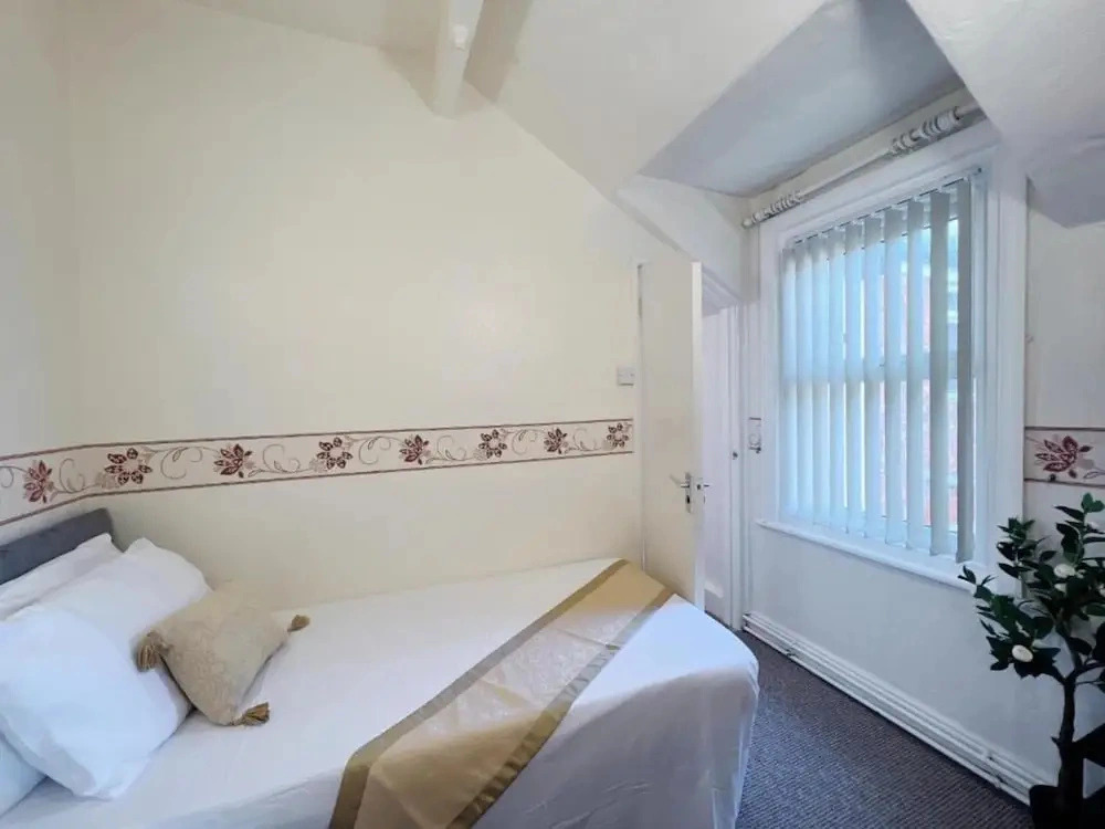 Oyo Lily Hotel Blackpool