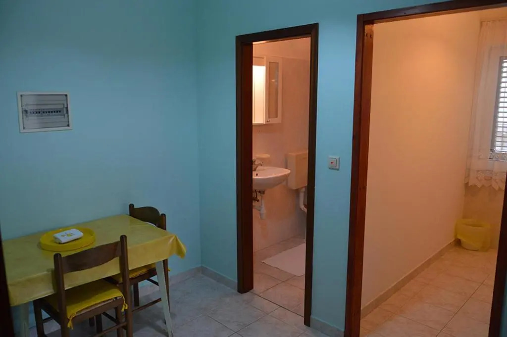 Apartments "Ruža"