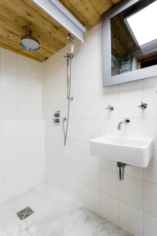Veeve - Designer Clapham