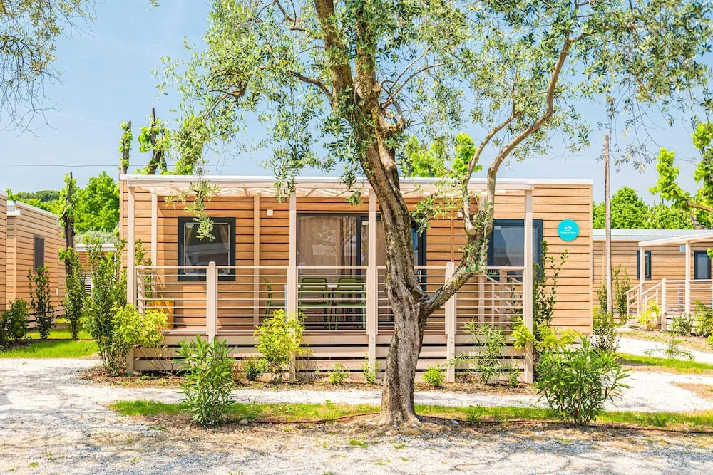 Village & Glamping Riva Blu