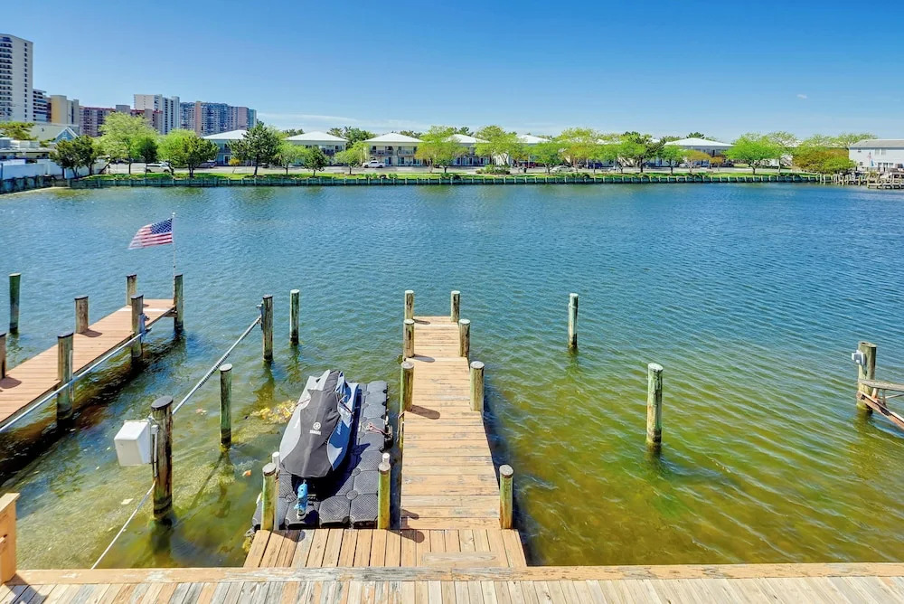 Spring Escape: Ocean City Bayview Condo
