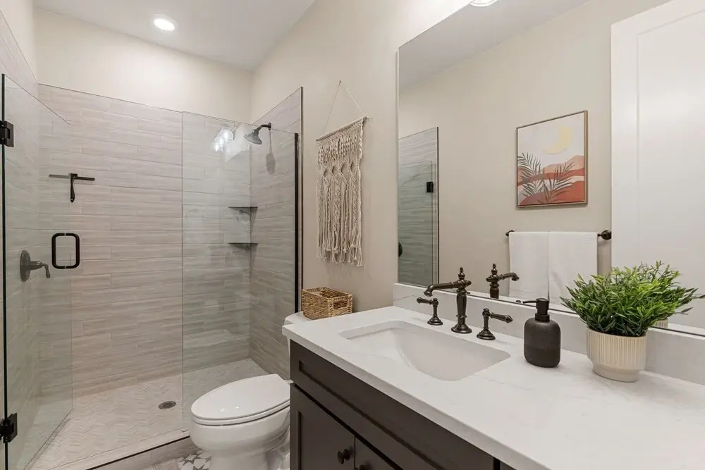 Southwest Manor 5 Bedroom Home