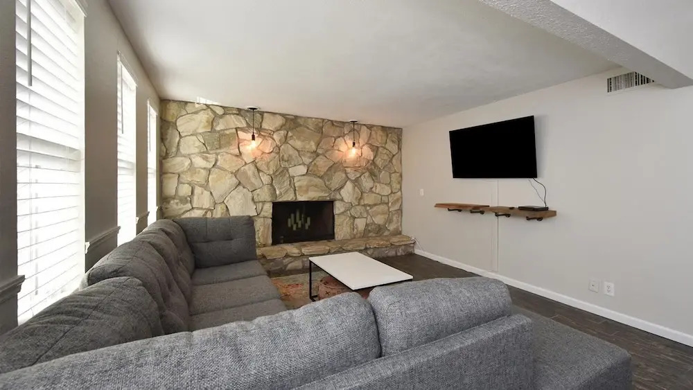 Fairfield in Mesa With 4 Bedrooms and 3 Bathrooms