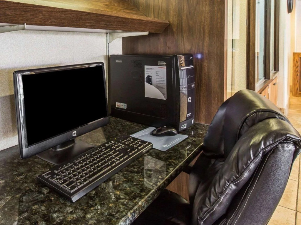 Quality Inn South