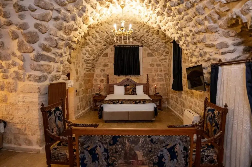 Kasr-i Divan Hotel