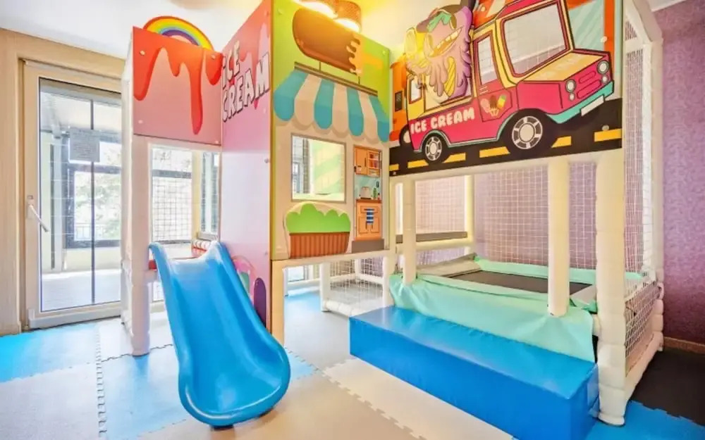 Daebudo Sunshine Kids Pool Villa
