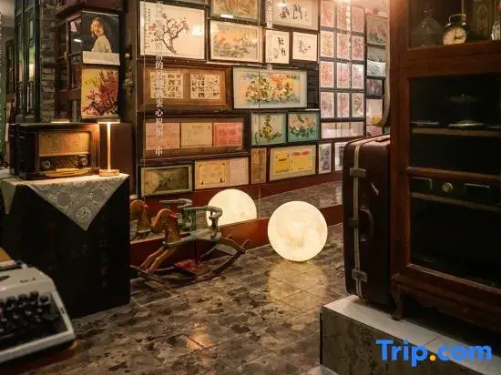 T G Studio Hotel (Guangzhou Jiangnanxi Ergong Subway Station Branch)