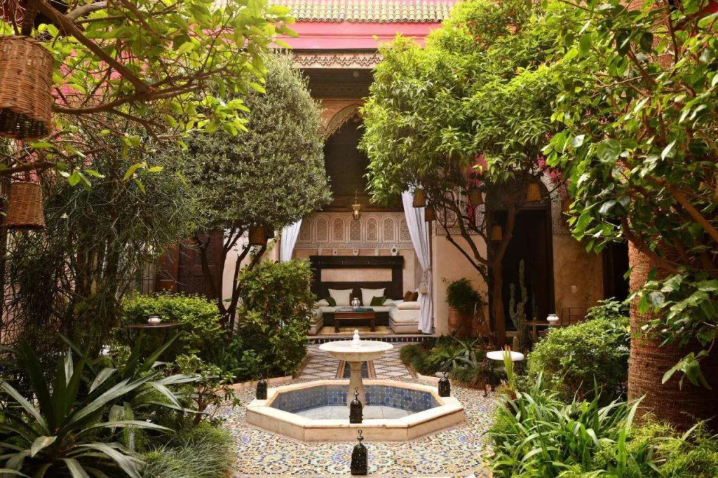 Riad LAziza