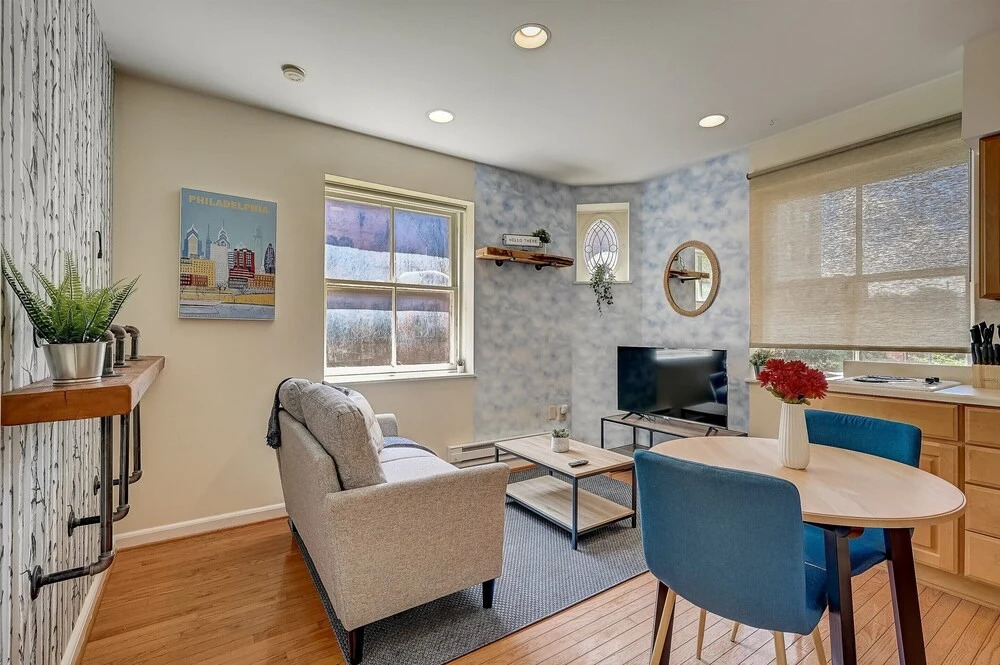 FRONTDESK 242 S 17th St Apts Rittenhouse Sq Philadelphia