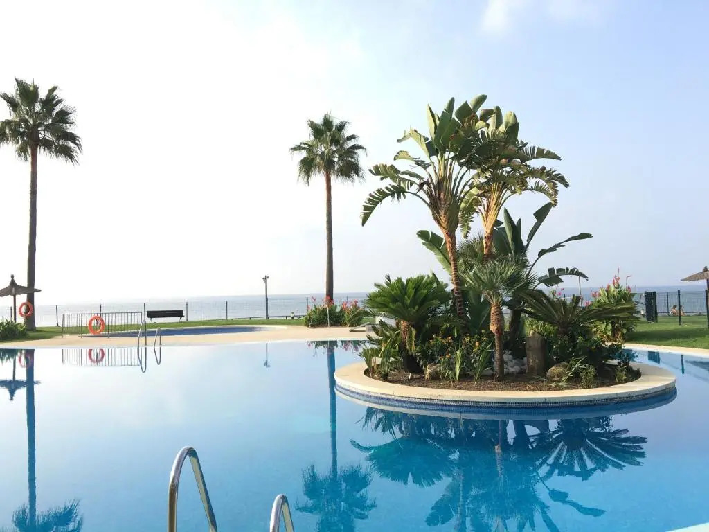 MI CAPRICHO 2F BEACHFRONT- Apartment with sea view - Costa del Sol