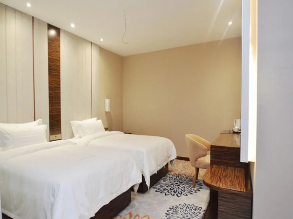 Lavande Hotel Nanjin Shuiximen Mochou Lake Garden