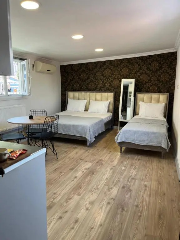 Taksim Neo Pera Suites