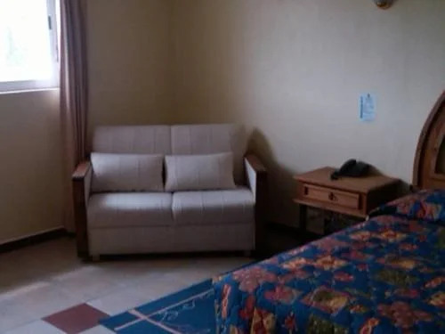 Los Arcos Hotel & Spa