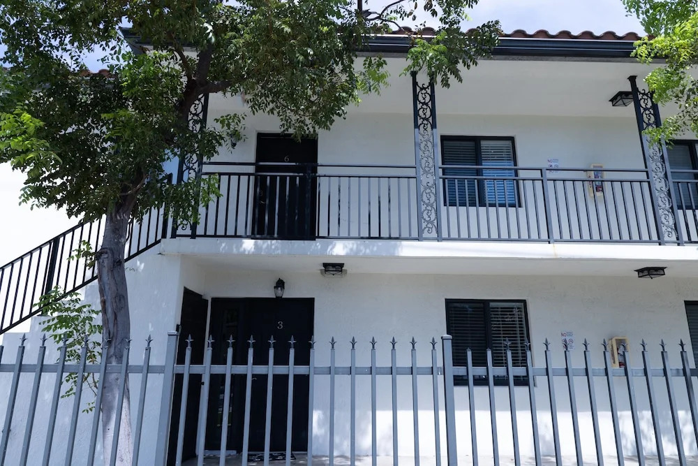 Apartments Little Habana near calle 8