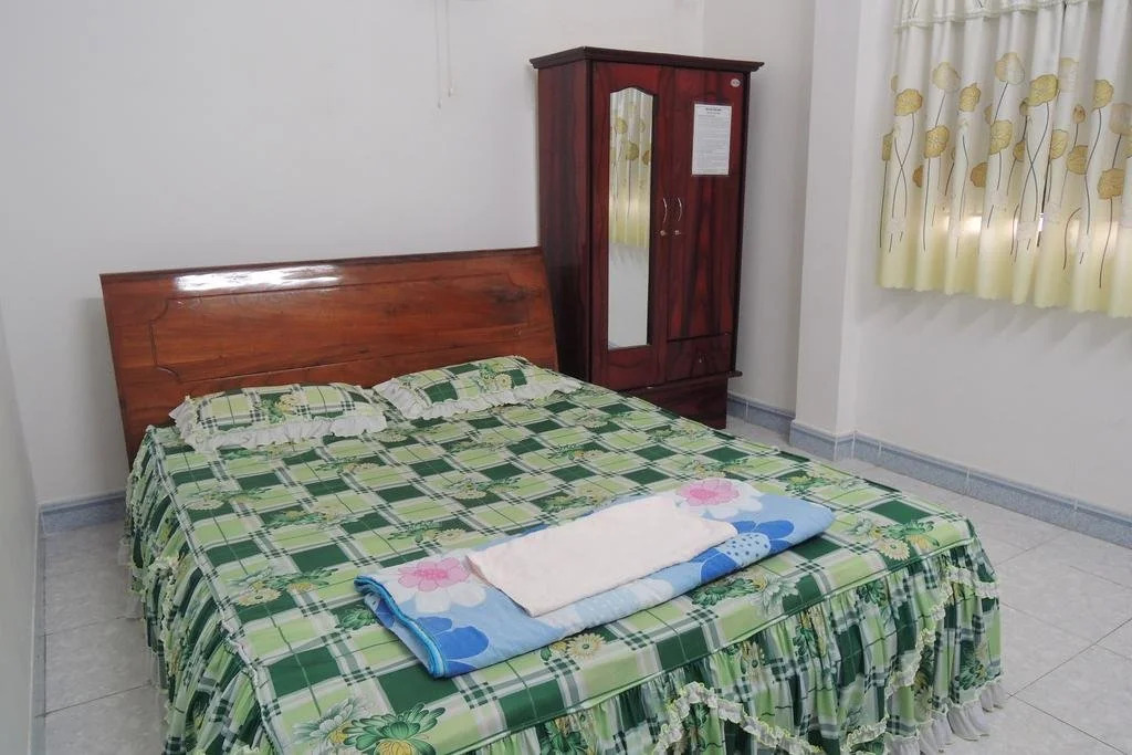 Nhà Nghỉ Hồng Xuân