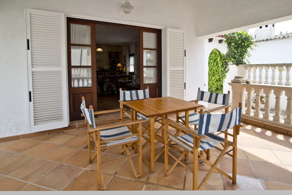 Villa Amorós