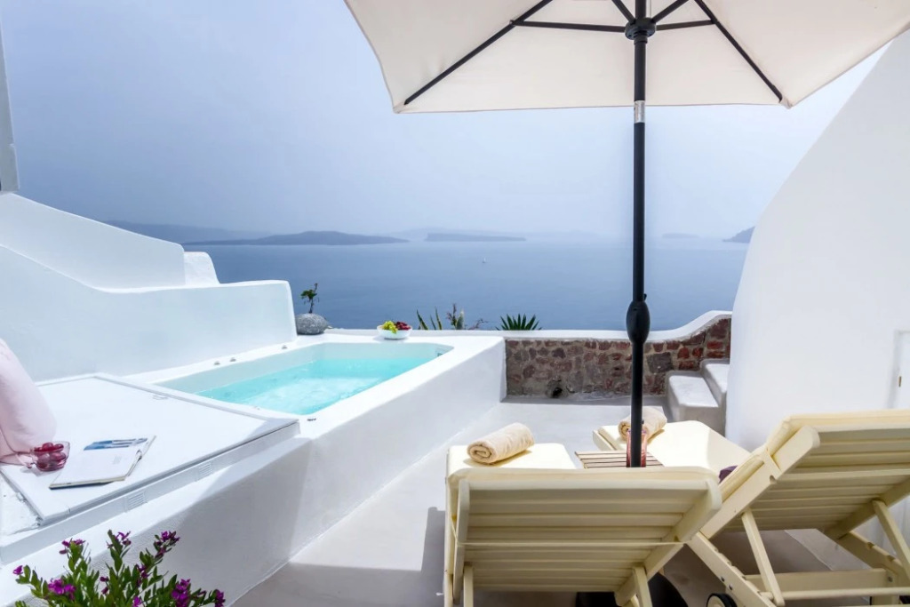 Cleos Dream Villa