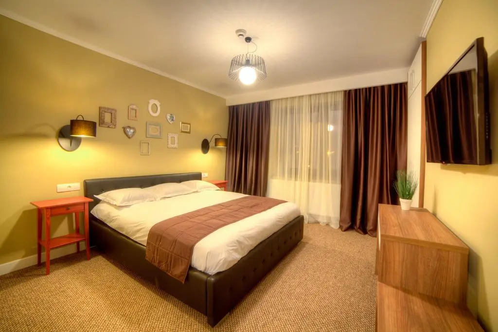 UpperHouse Suites & More