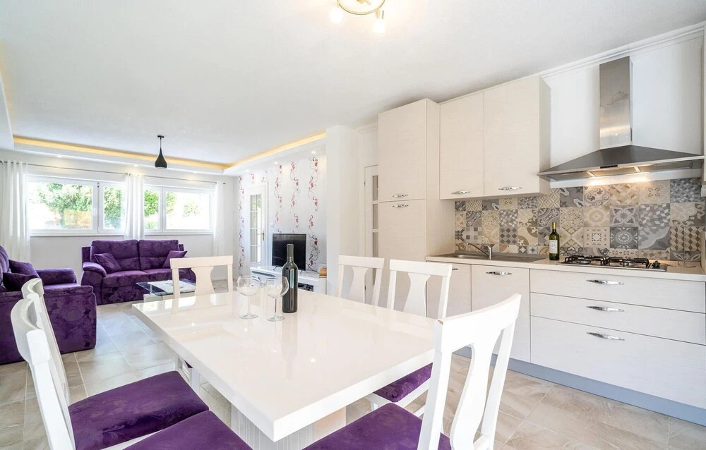 Awesome Apartment in Gruda With Outdoor Swimming Pool, Wifi and 3 Bedrooms