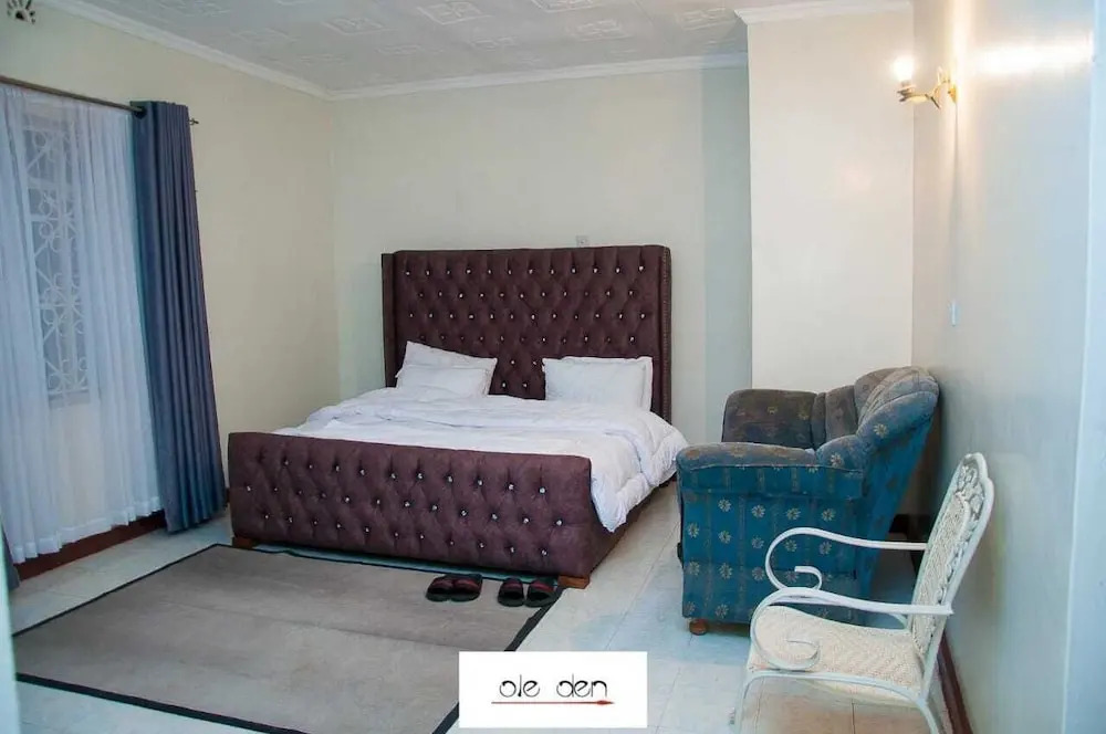 Stay.Plus Ole Den Party House Kajiado