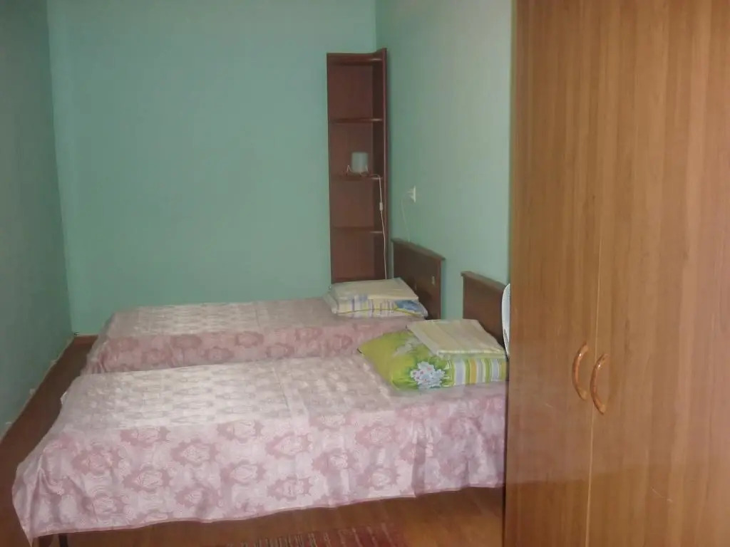 Guest House On Vodorazdelnaya 1/3