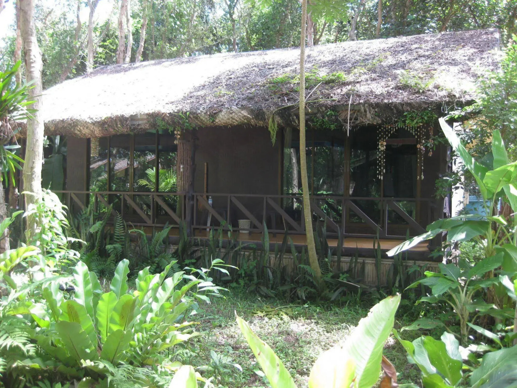 J2B Beach Bungalows