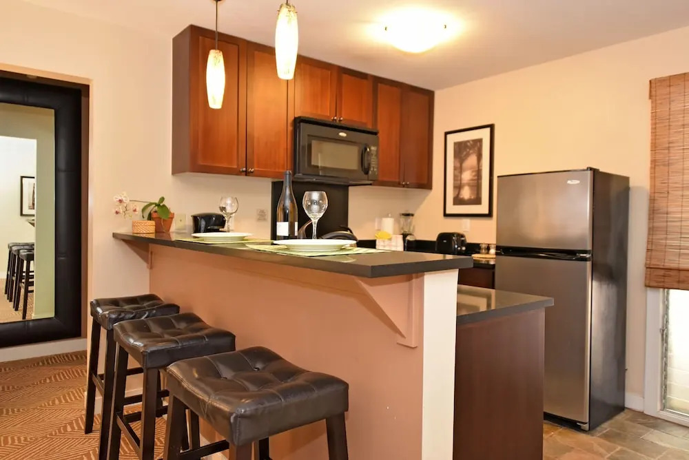 Aina Nalu G102 2 Bedroom Condo