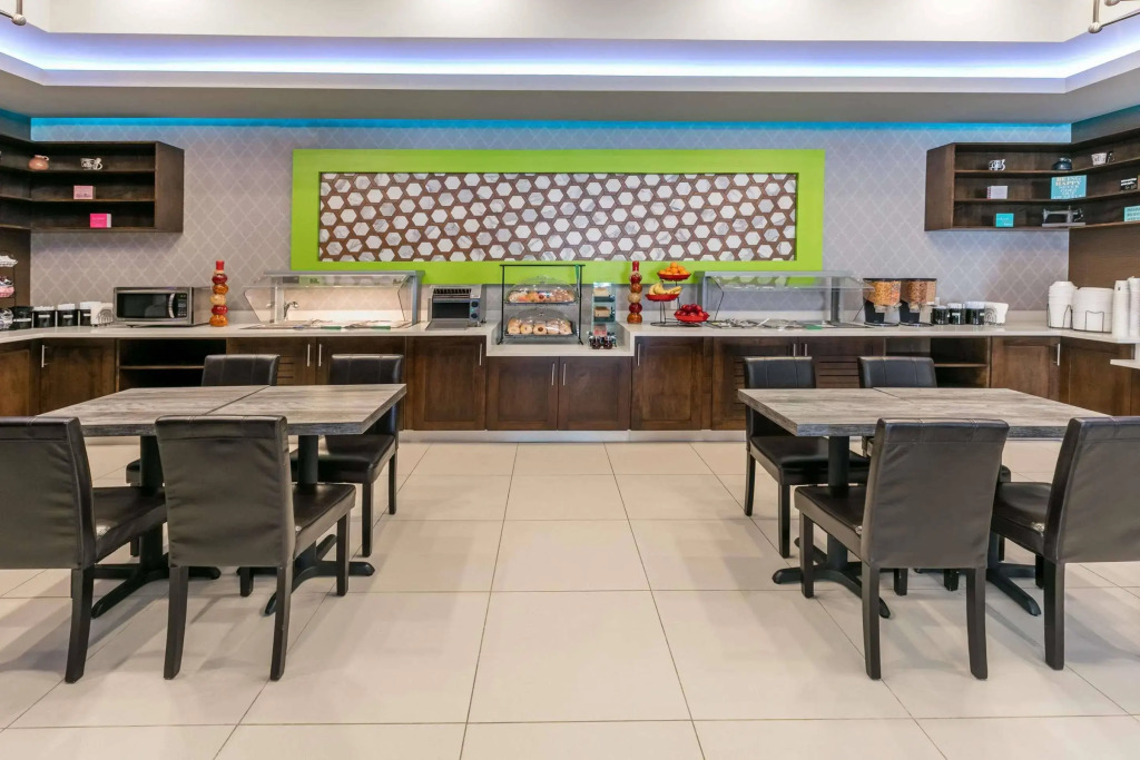 Ramada by Wyndham El Paso