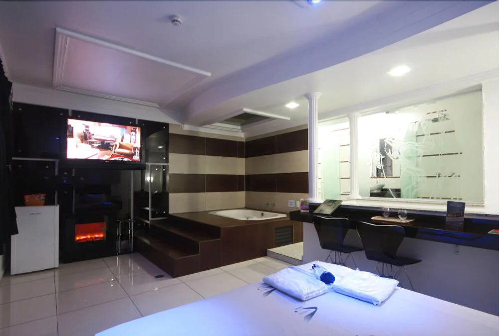 Virtual Motel - Adults Only