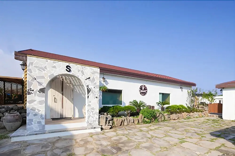 Yololala GuestHouse - Hostel