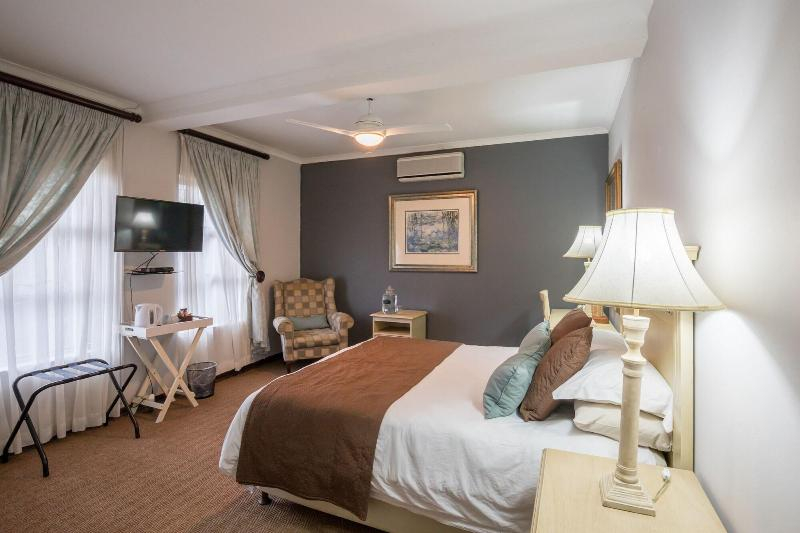 Hillton Manor Guest House