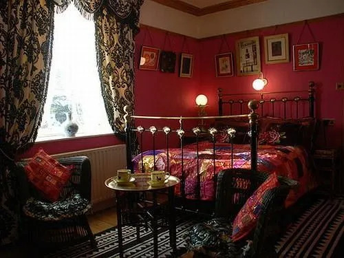 Priory House B&B And The Oriental Brewhouse Self Catering Accommodation