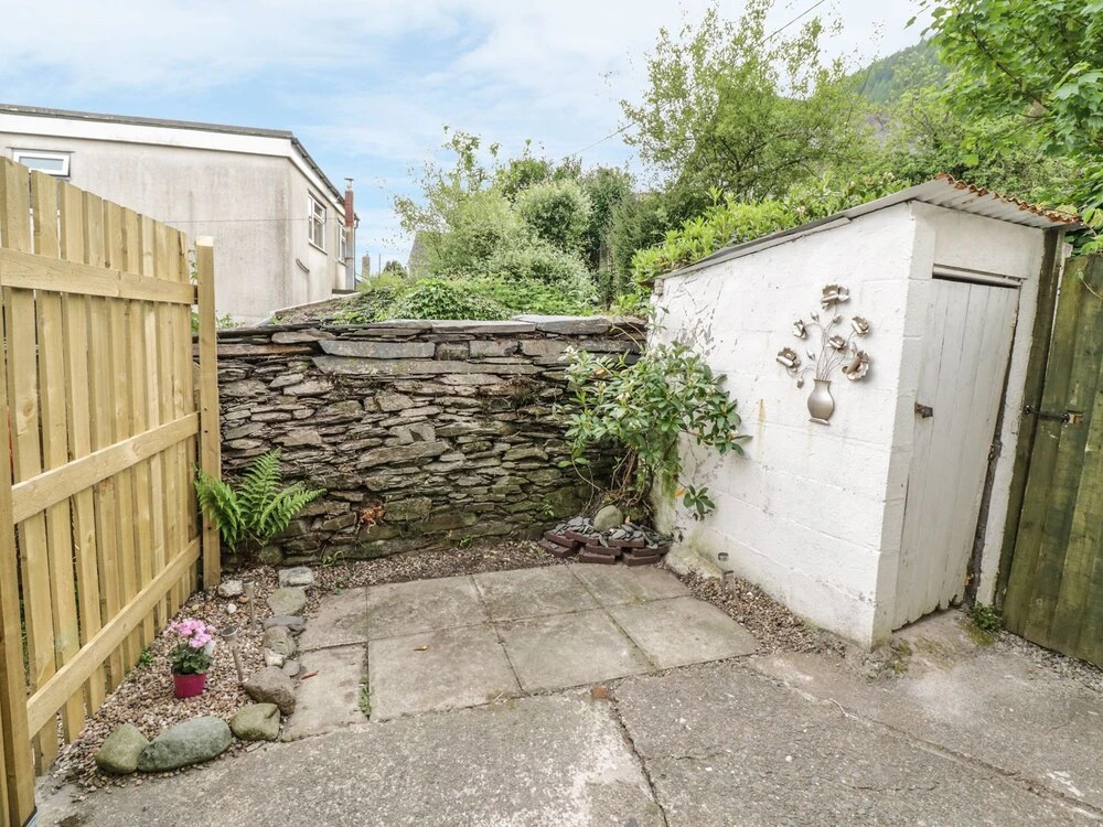 Kettle Cottage, Machynlleth